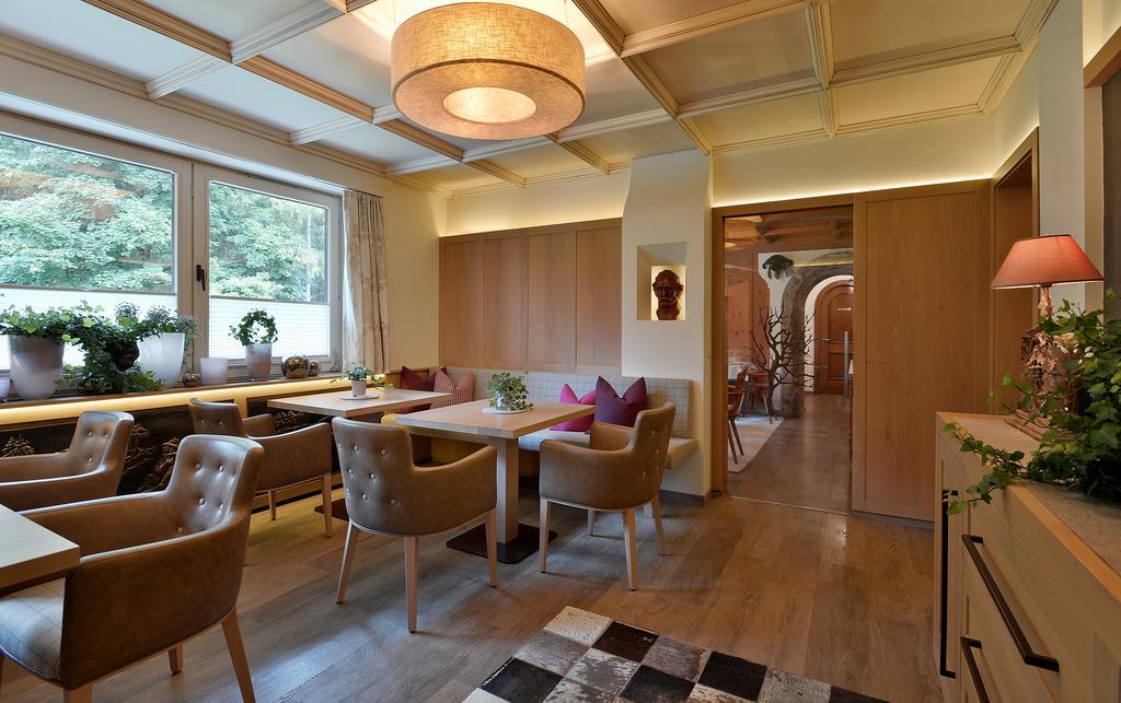 Alpin Hotel Garni Eder - Private Living Mayrhofen Εξωτερικό φωτογραφία